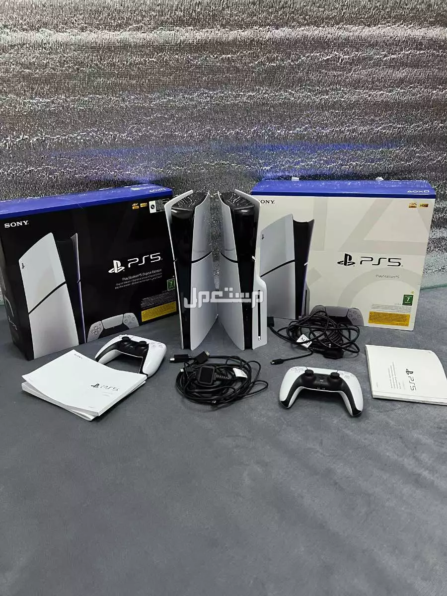 بلايستيشن سوني 5 مستخدم شبه جديد ضمان شهر