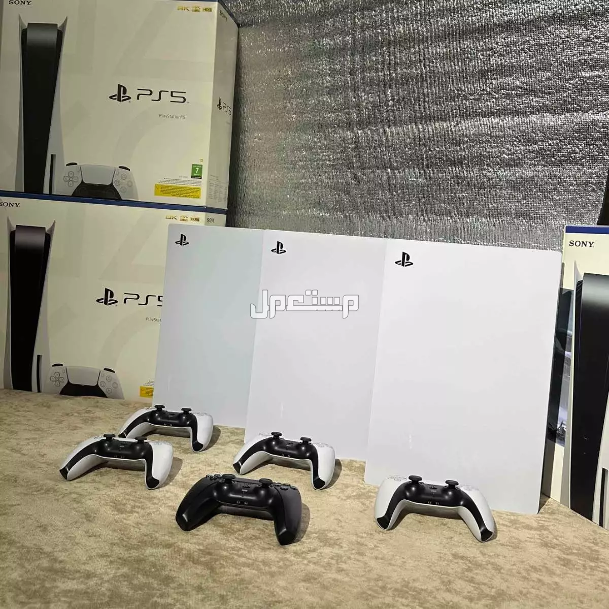 بلايستيشن سوني 5 مستخدم شبه جديد ضمان شهر
