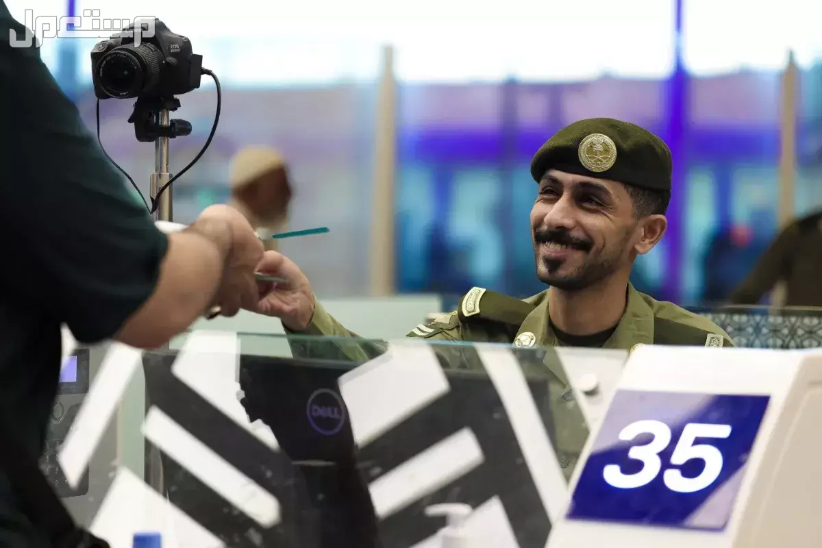 خطوات تمديد تأشيرات الزيارة المنتهية في السعودية عبر أبشر 1447 خطوات تمديد تأشيرات الزيارة المنتهية في السعودية
