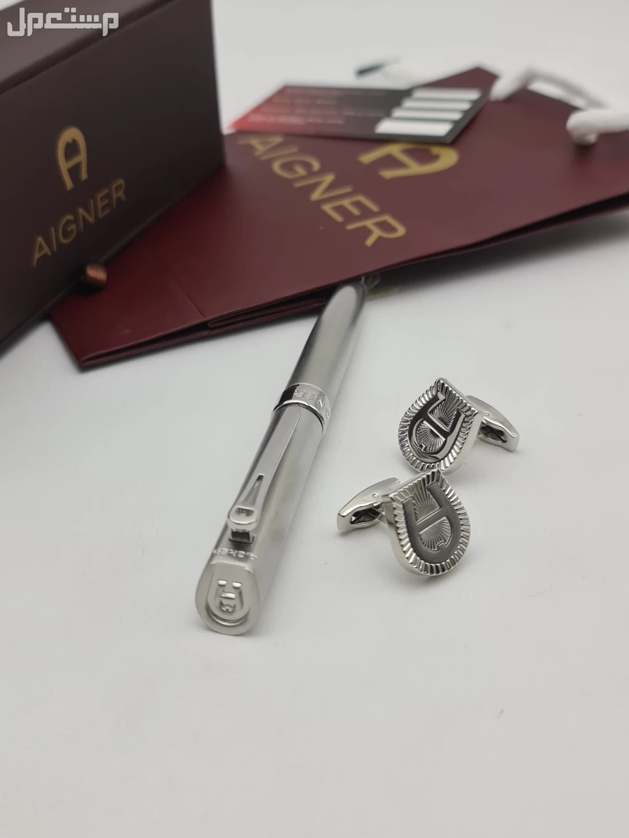طقم ___رجالي..   جديد من اجنرار..  قلم مع الكبك..  مع جميع ملحقات الماركه..  درجه اولى..    **السعر135ريال..