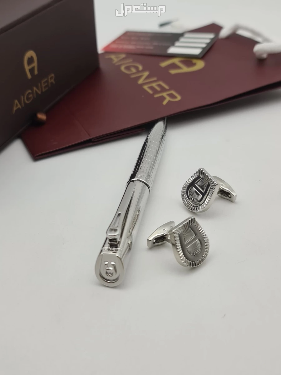 طقم ___رجالي..   جديد من اجنرار..  قلم مع الكبك..  مع جميع ملحقات الماركه..  درجه اولى..    **السعر135ريال..