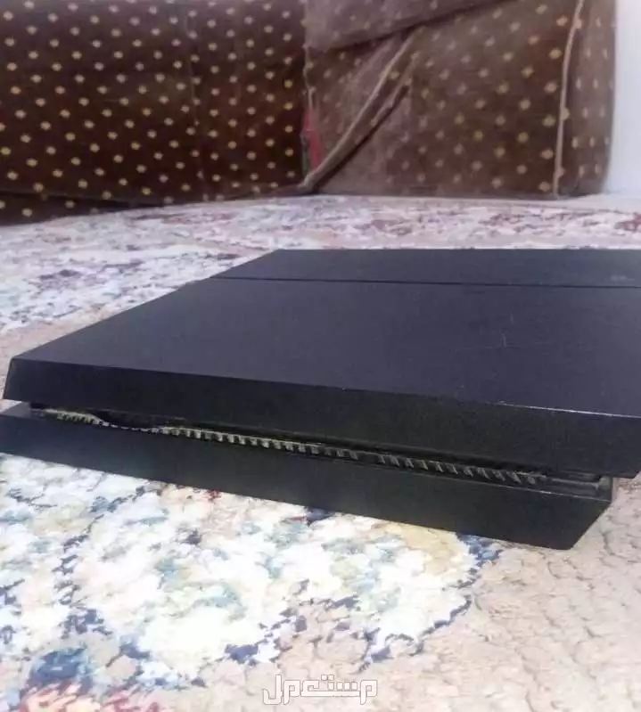 سوني 4 ع سوم في حفر الباطن بسعر 400 ريال سعودي