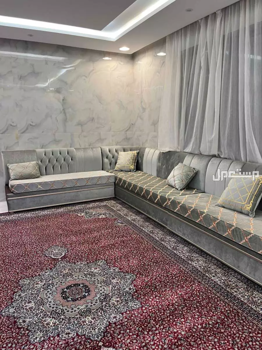 كنب زاويه  في الرياض بسعر 250 ريال سعودي