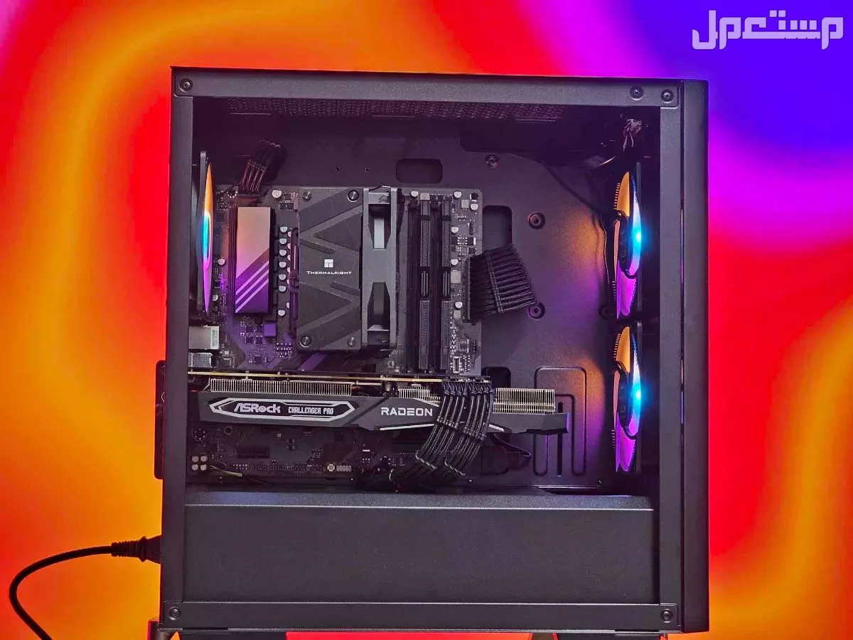 PC نظيف جداً للبيع مع شاشه MSI والتوصيل ل اي مكان ل اعلى سومه