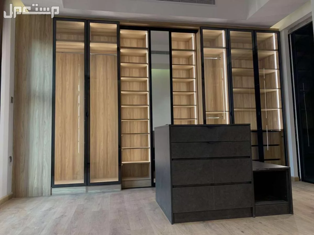 مطابخ و خزائن (( تفصيل حسب الطلب ))