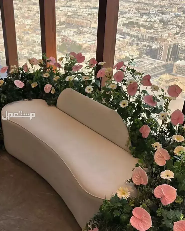 تأجير بكجات مداخل كوشه تخرج افراح ميلاد زفاف مداخل استقبال كنب طاولات طعام قهوجين جلسات الرياض 0502032649