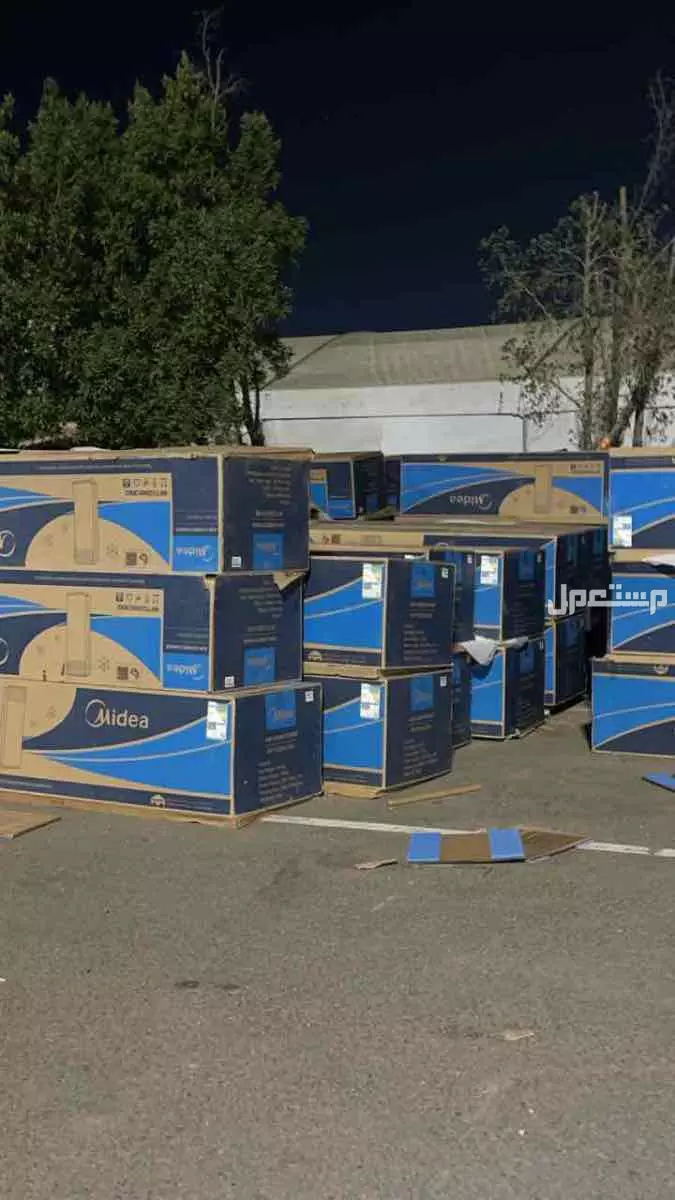 مكيفات ستوك جديد مسعمل نظيف في جدة بسعر 1150 ريال سعودي