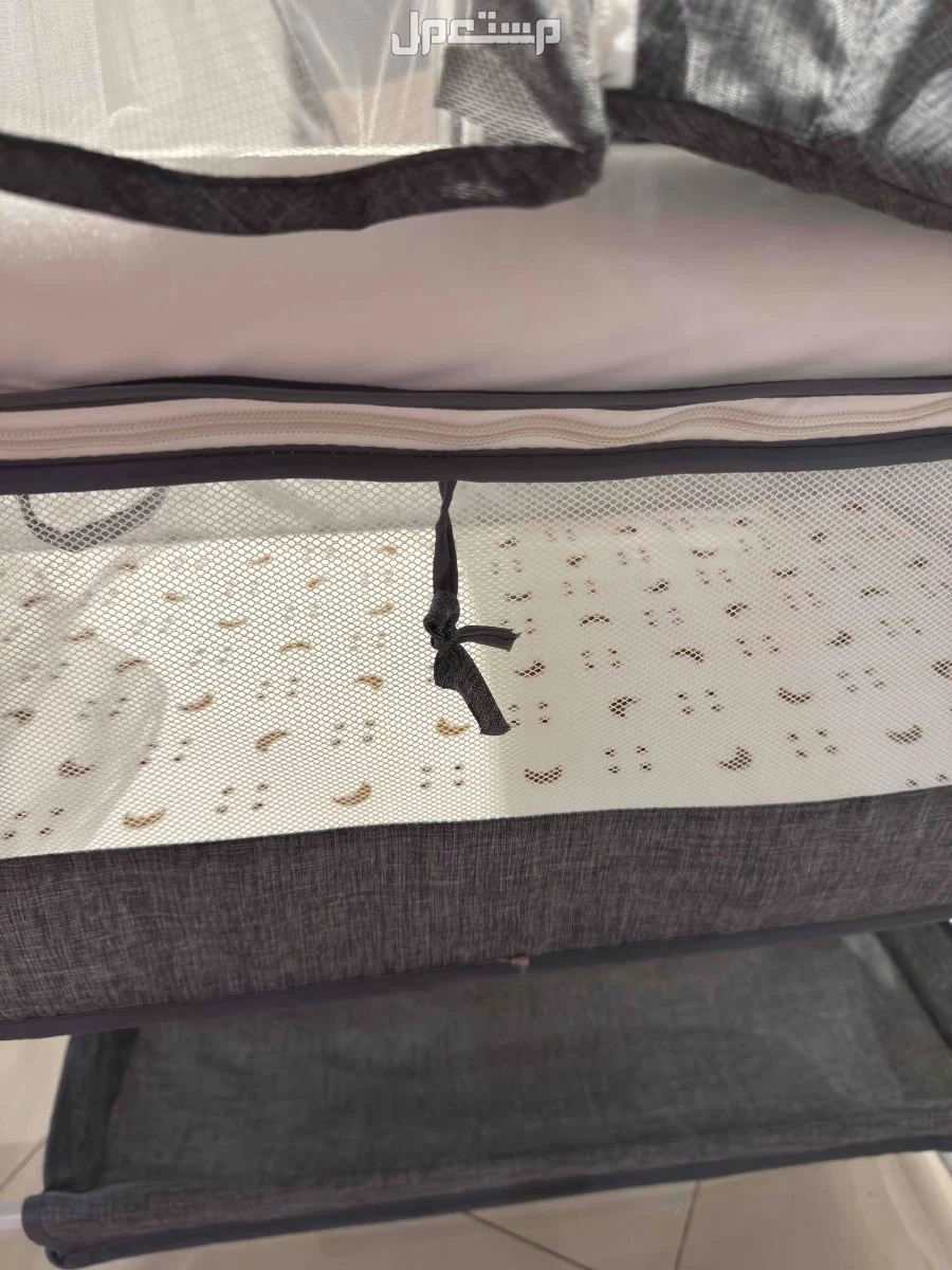 سرير اطفال نظيف في جده  في جدة بسعر 190 ريال سعودي