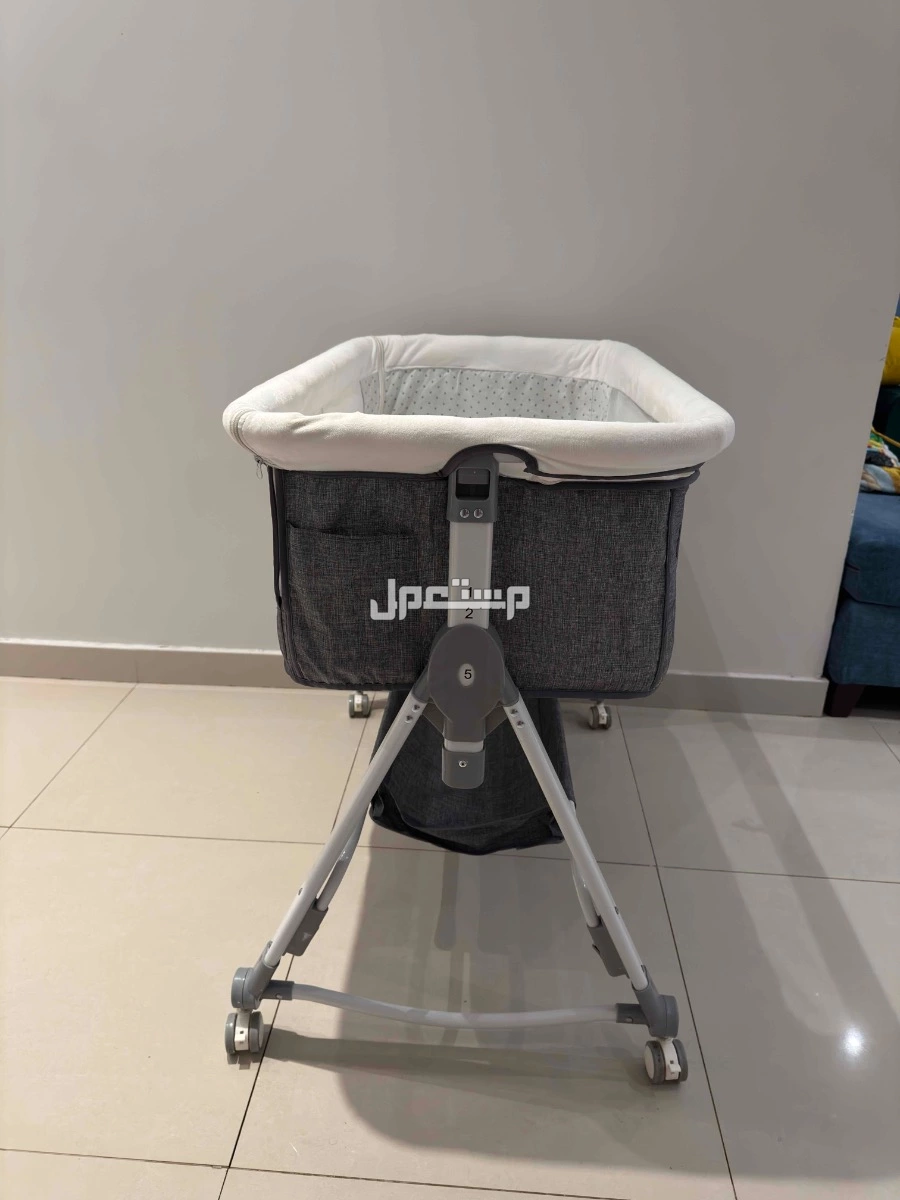 سرير اطفال نظيف في جده  في جدة بسعر 190 ريال سعودي