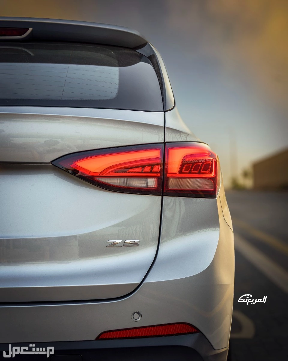 الفرق بين فئات ام جي MG ZS 2025 وأسعارها في السعودية