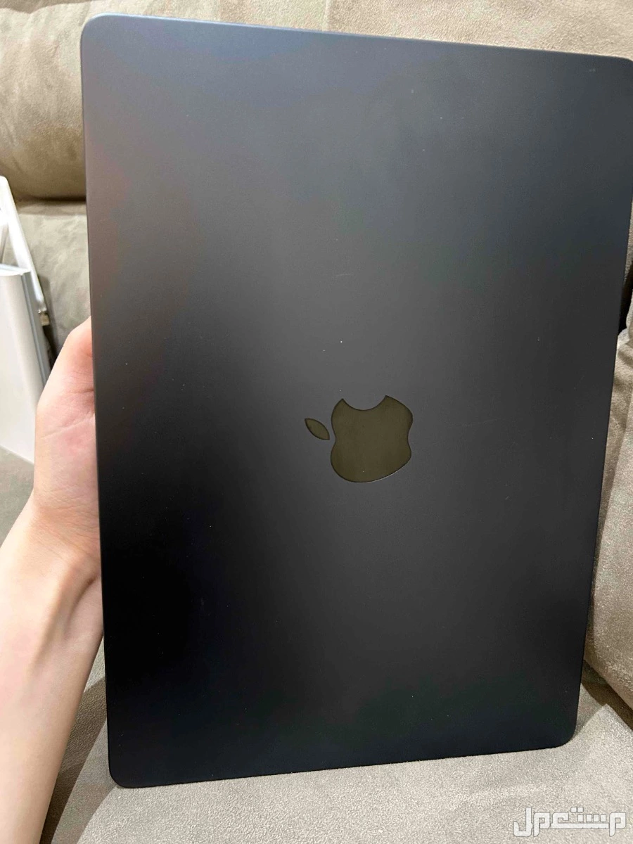 MacBook Air M2 | 256GB SSD | 16GB RAM | نظيف جداً شبه جديد