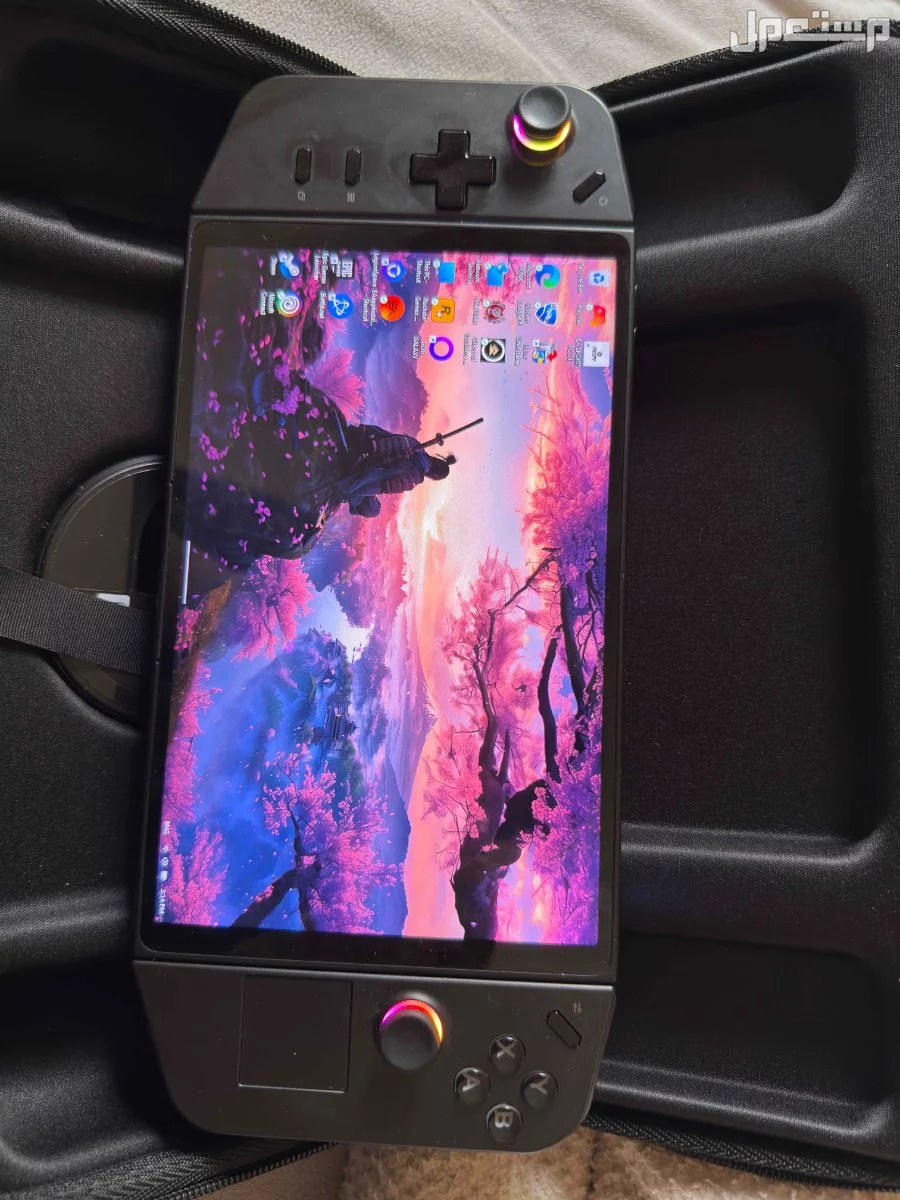 للبيع جهاز لينوفو ليجن جو  Lenovo Legion Go (PC محمول) 1 تيرا