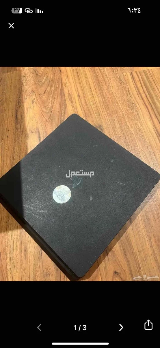 للبيع سوني 4 مع ثلاث يدات او بدون