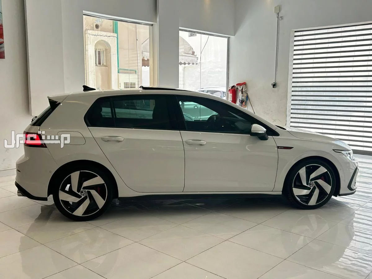 Volkswagen Golf 2021 in Riffa at a price of 10500 BHD