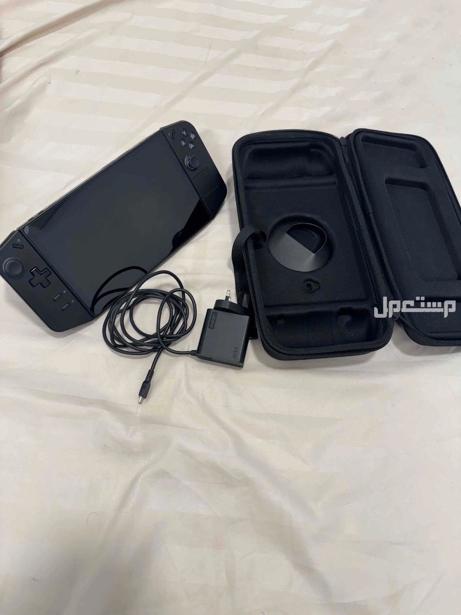 للبيع جهاز لينوفو ليجن قو بي سي