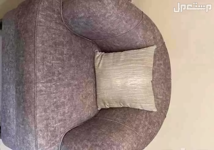 كنب جديدة نظيف استعمال 3 اشهر فقط