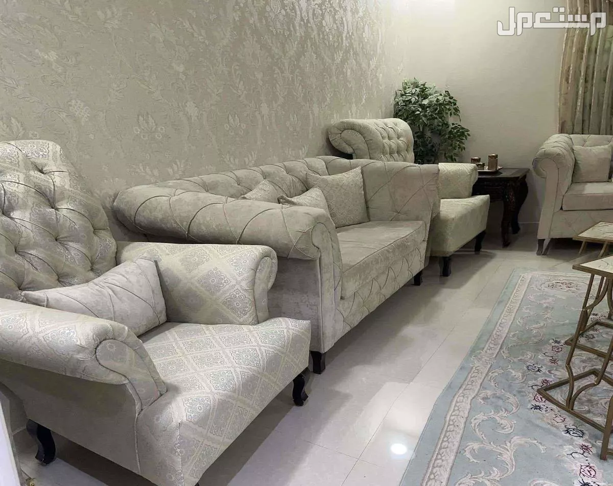 كنب مستعمل نظيف للبيع في الرياض بسعر 1500 ريال سعودي
