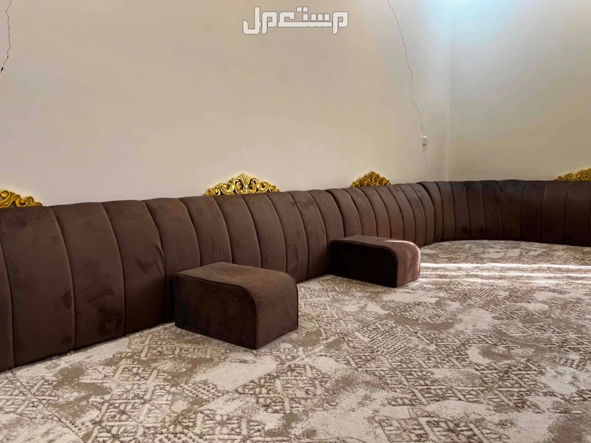 اثاث مجلس كامل  في حائل بسعر 400 ريال سعودي