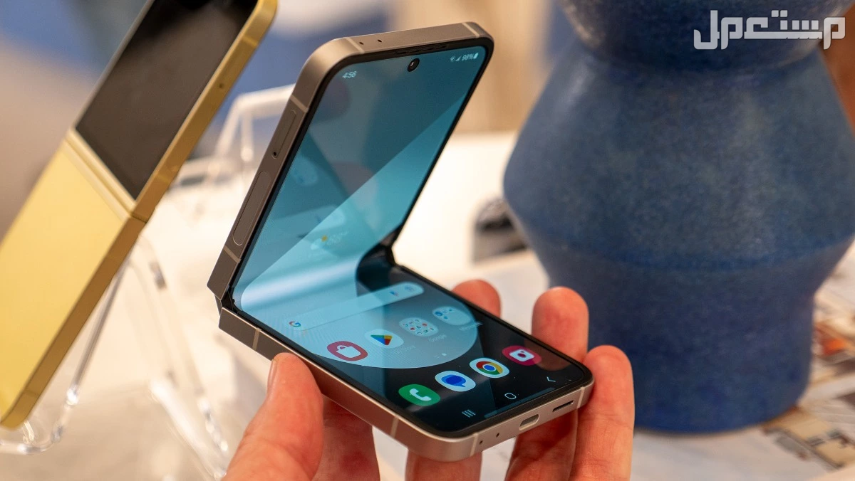 افضل 6 هواتف منتظرة في النصف الثاني من 2025 سامسونج Samsung Galaxy Z Flip7