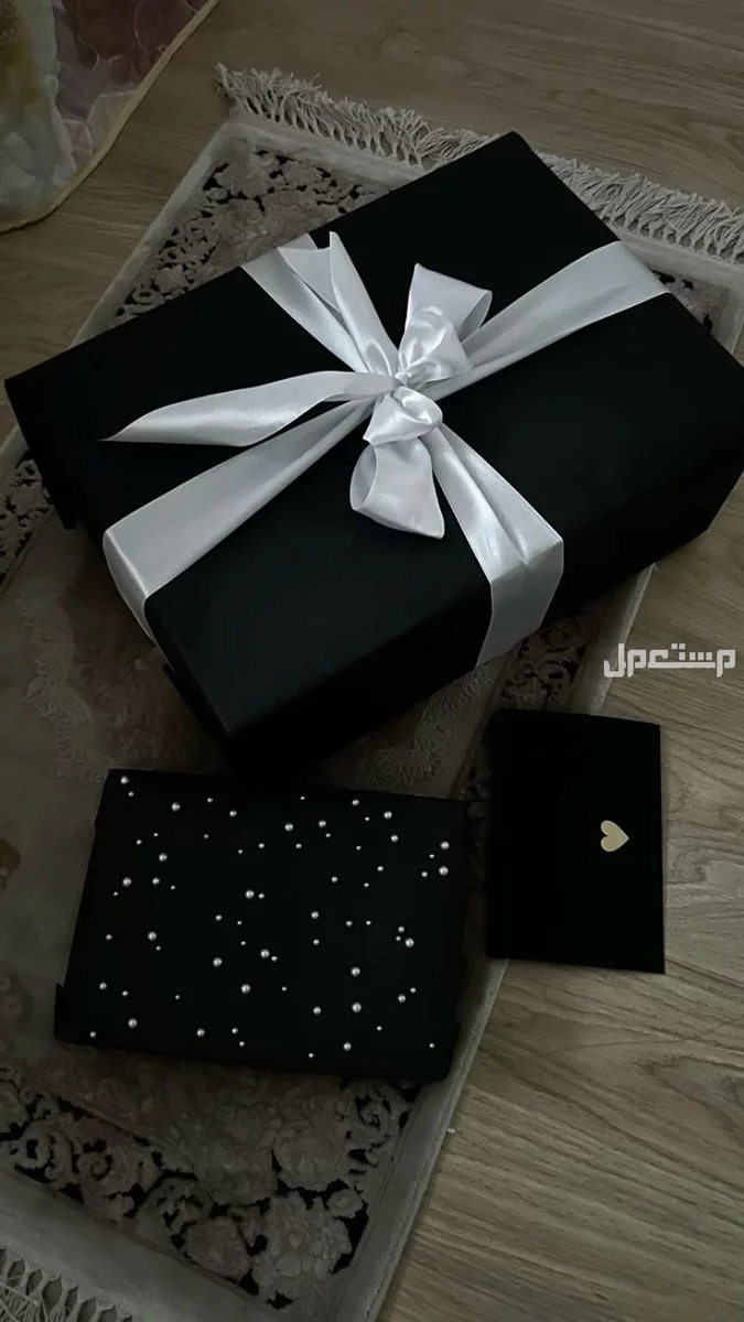 هدايا الخطوبة بالصور..أفكار لاختيار أفضل هدية للعروسين هدايا الخطوبة