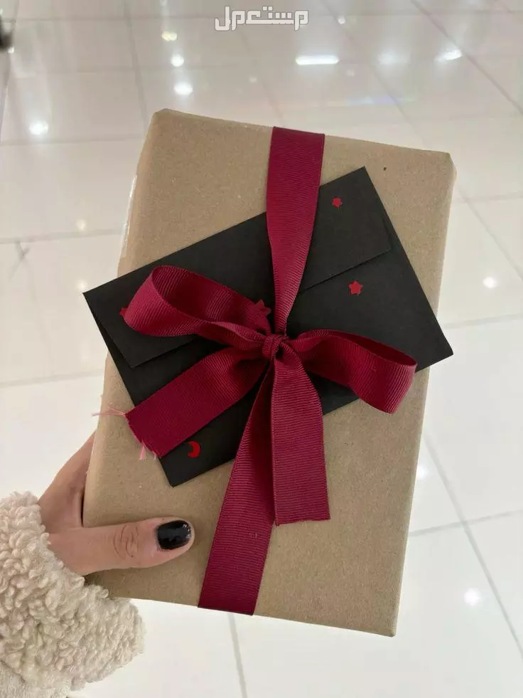 هدايا الخطوبة بالصور..أفكار لاختيار أفضل هدية للعروسين أفضل هدايا الخطوبة
