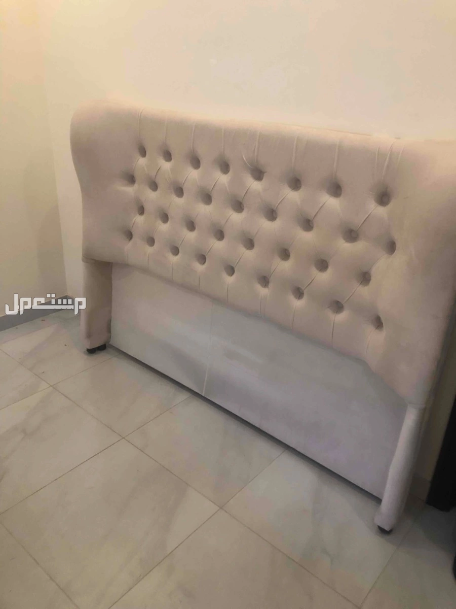 كنبه سرير وسرير نفرين ومرتبه جديده وكنبه انتربه