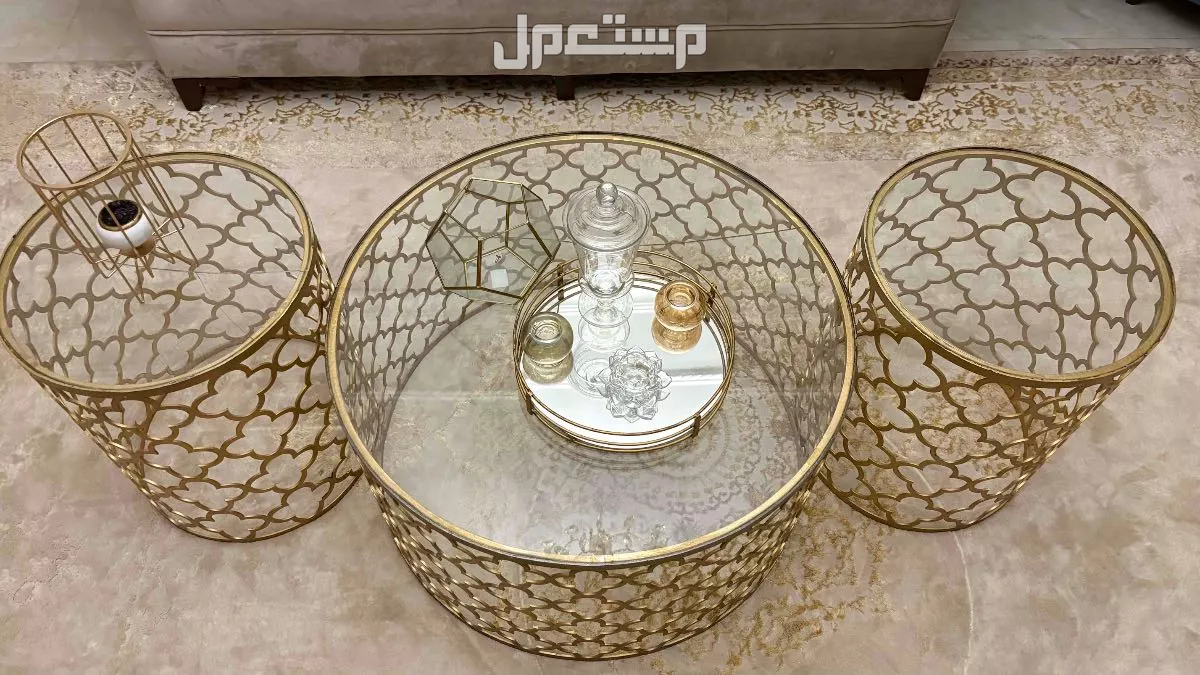 طقم كنب فخم بالمدينة المنوره بسعر 2500 وقابل للتفاوض
