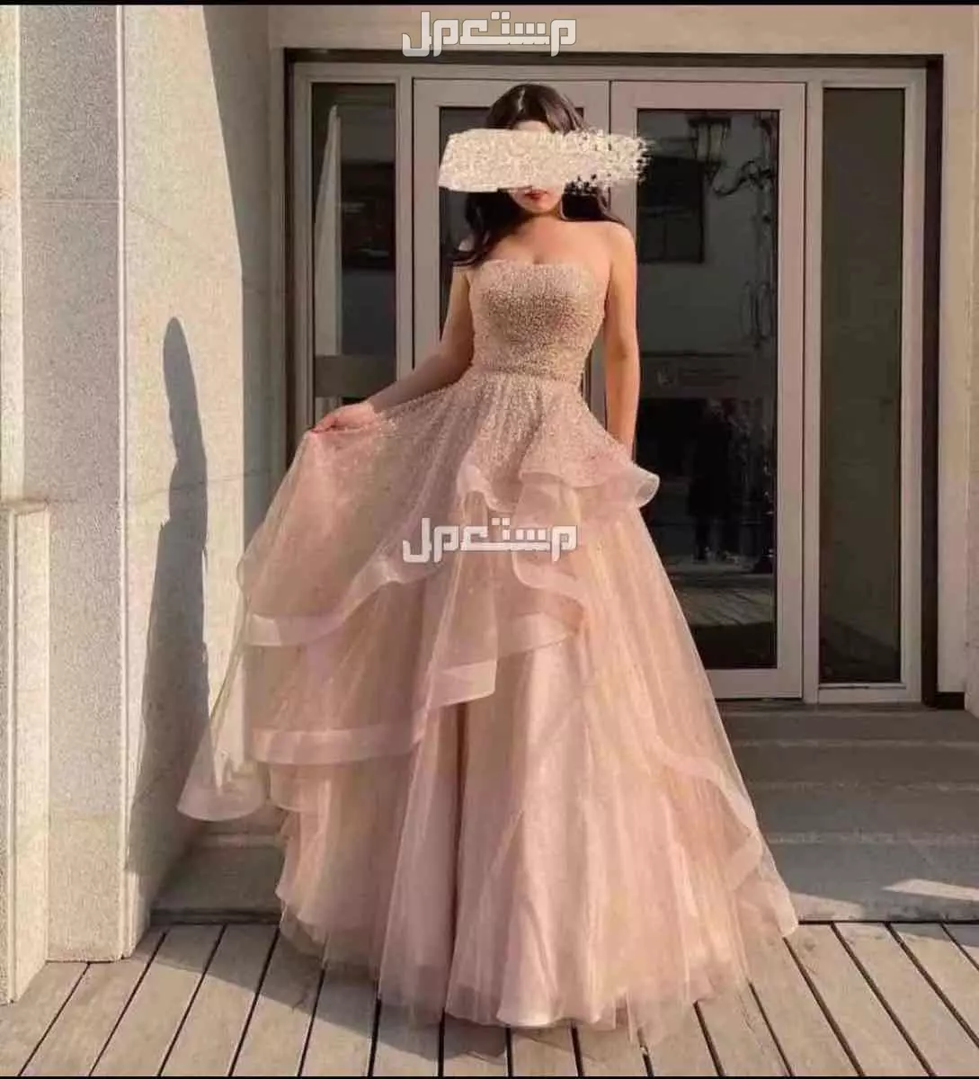 فستان سهرة فخم بسعر 1200 ريال سعودي