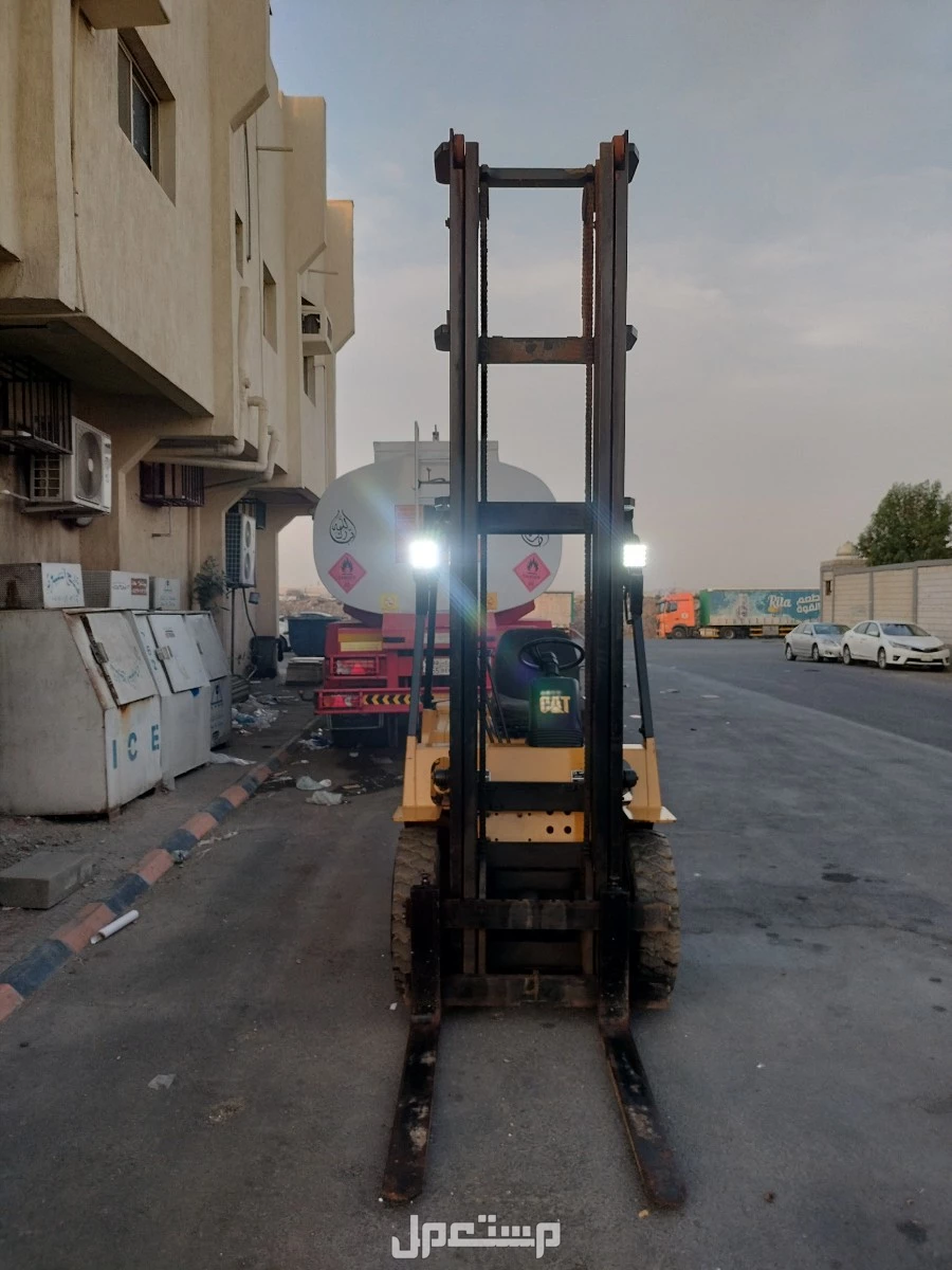 للبيع رافعه شوكيه كتر بلر ديزل  في جدة بسعر 30 ألف ريال سعودي
