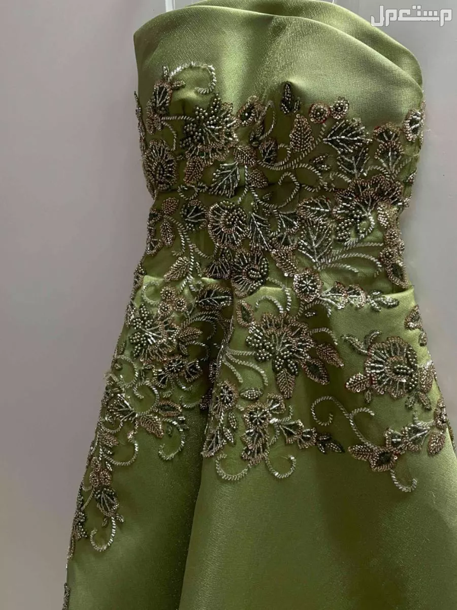 فستان سهرة للبيع ينبع البحر ما فيه اي عيوب