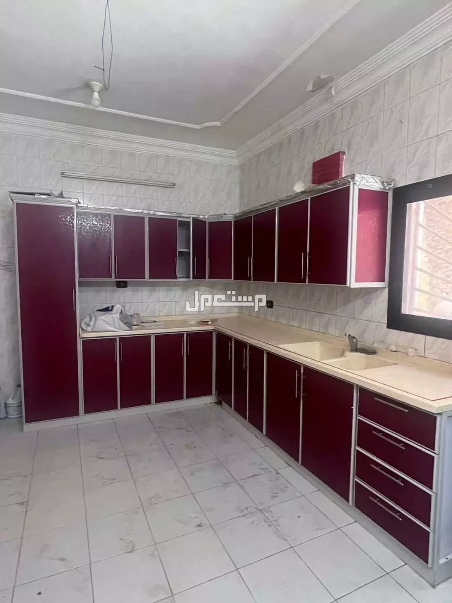 شراء اثاث مستعمل شمال الرياض 0556897551 شراء مكيفات اسبيلت شباك مستعملة بالرياض 0556897551