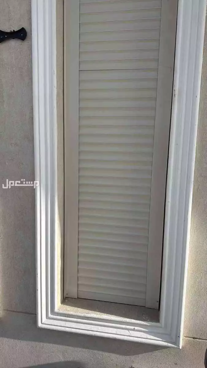 window installation aluminum shutter in Rabigh