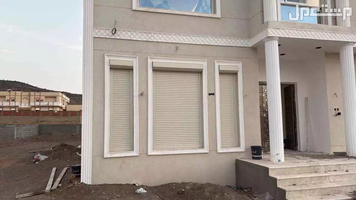 window installation aluminum shutter in Rabigh