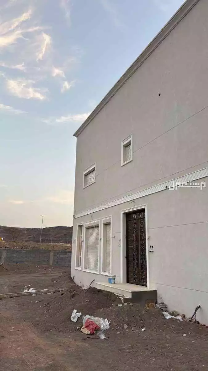 window installation aluminum shutter in Rabigh