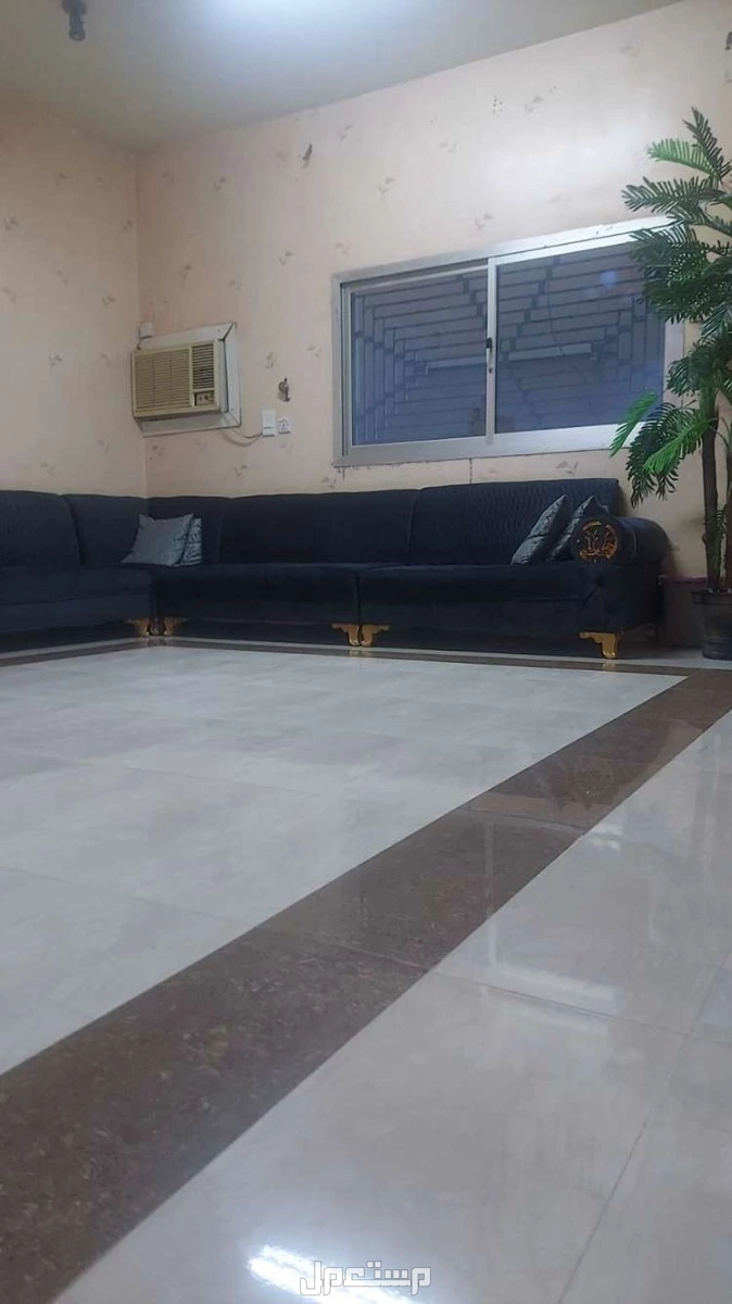 كنب استعمال خفيف ببريدة بسعر 650
