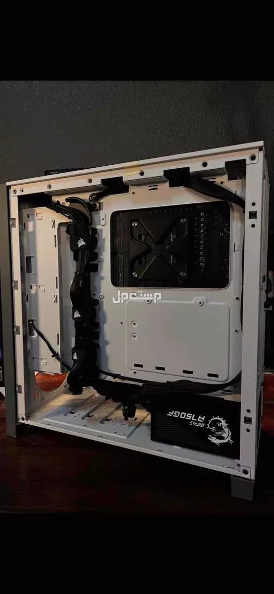 pc مستعمل مواصفات عاليه+ شاشه240 هرتز 2k