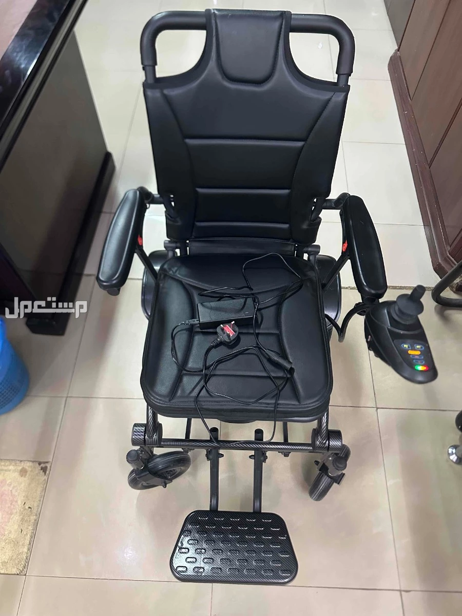 كرسي كهربائي. استعمال خفيف جدا