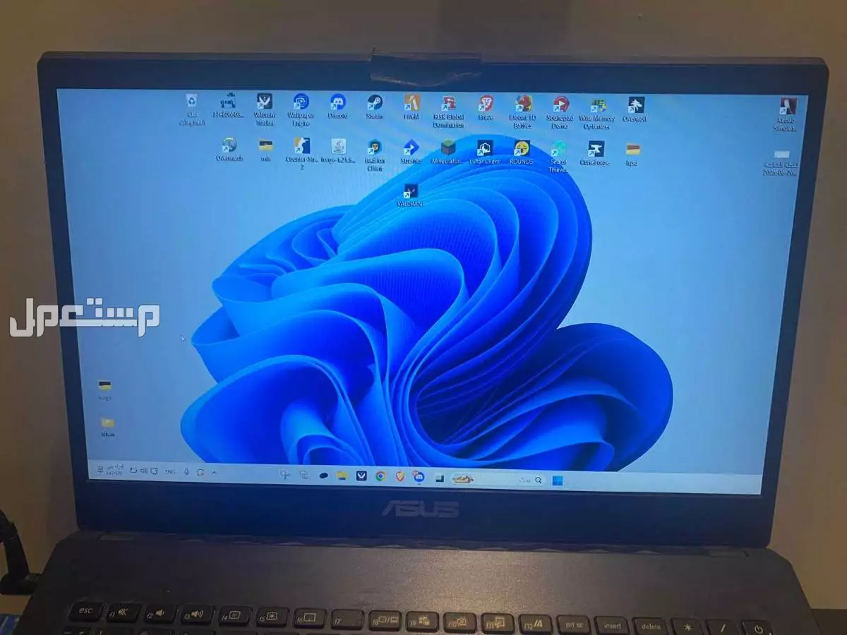 لابتوب ماركة أسوس في الرياض بسعر ألف ريال سعودي