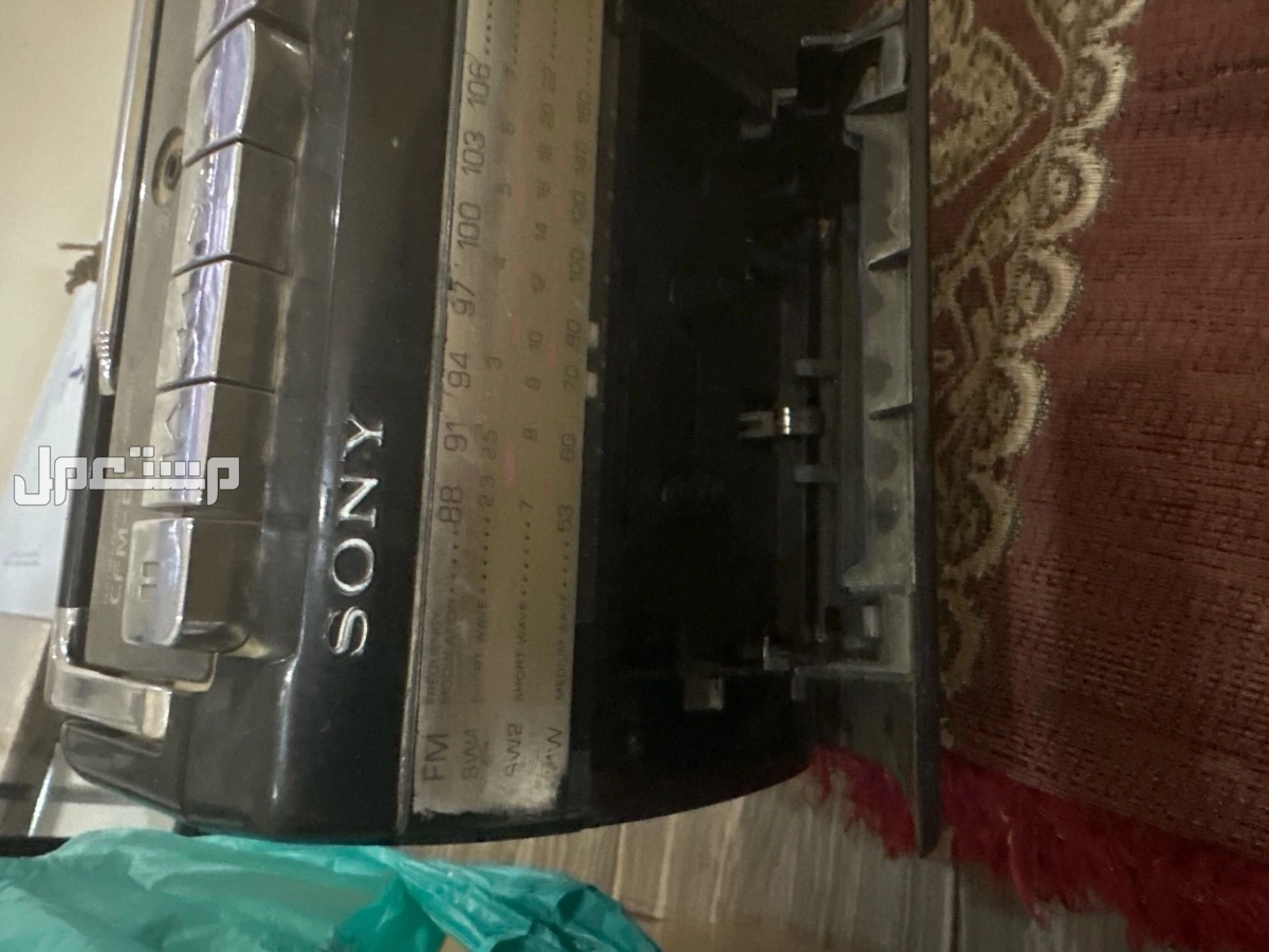 للبيع مسجل من شركة سوني نضيف وبحالة ممتازه