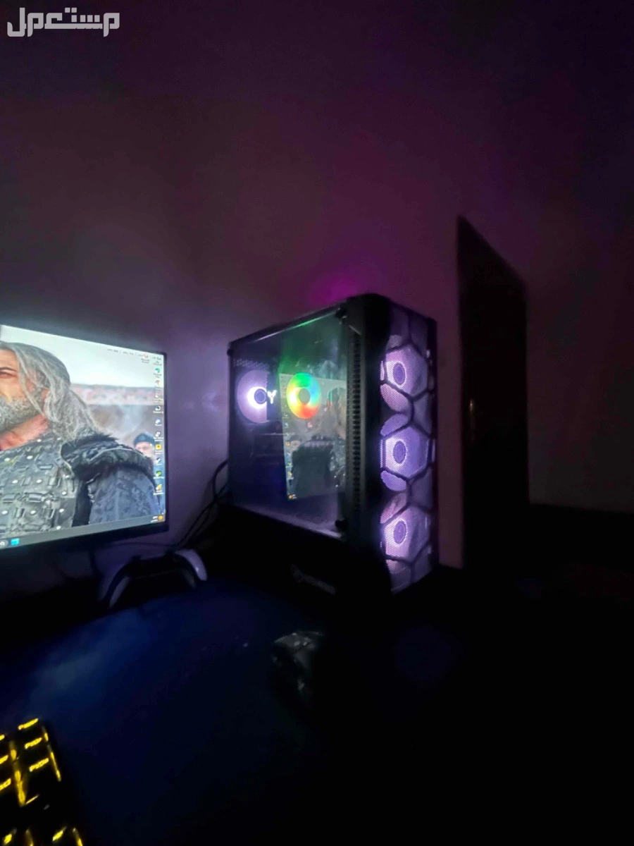pcقيمينق نضيف ماكمل سنه معي  في المدينة المنورة بسعر 1 ريال سعودي
