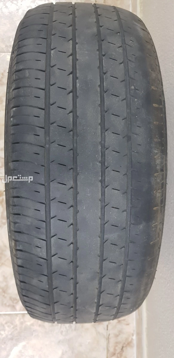 2 كفرات تويو ياباني  P 215 55 R 17 بحالة جيدة جدا