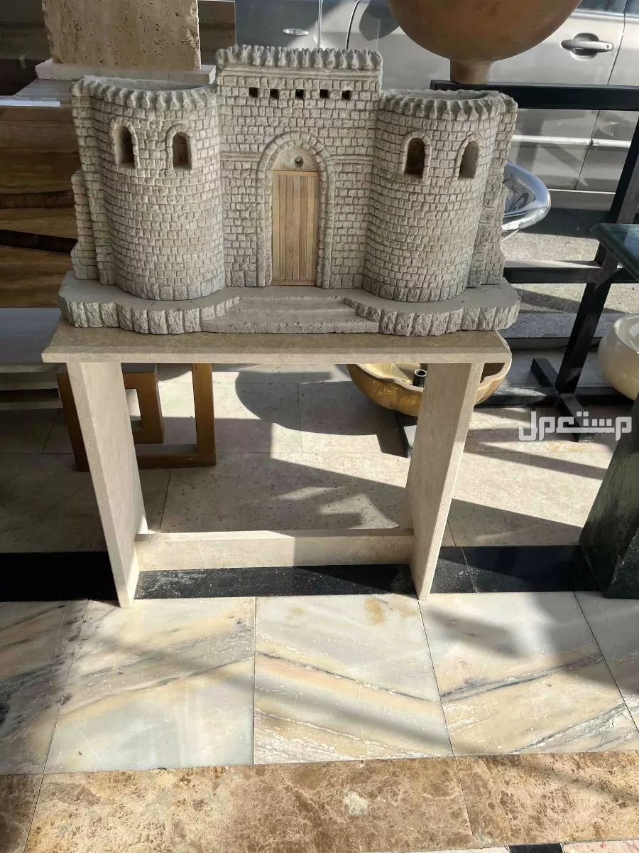 طاولات رخام وديكورات رخام جديده