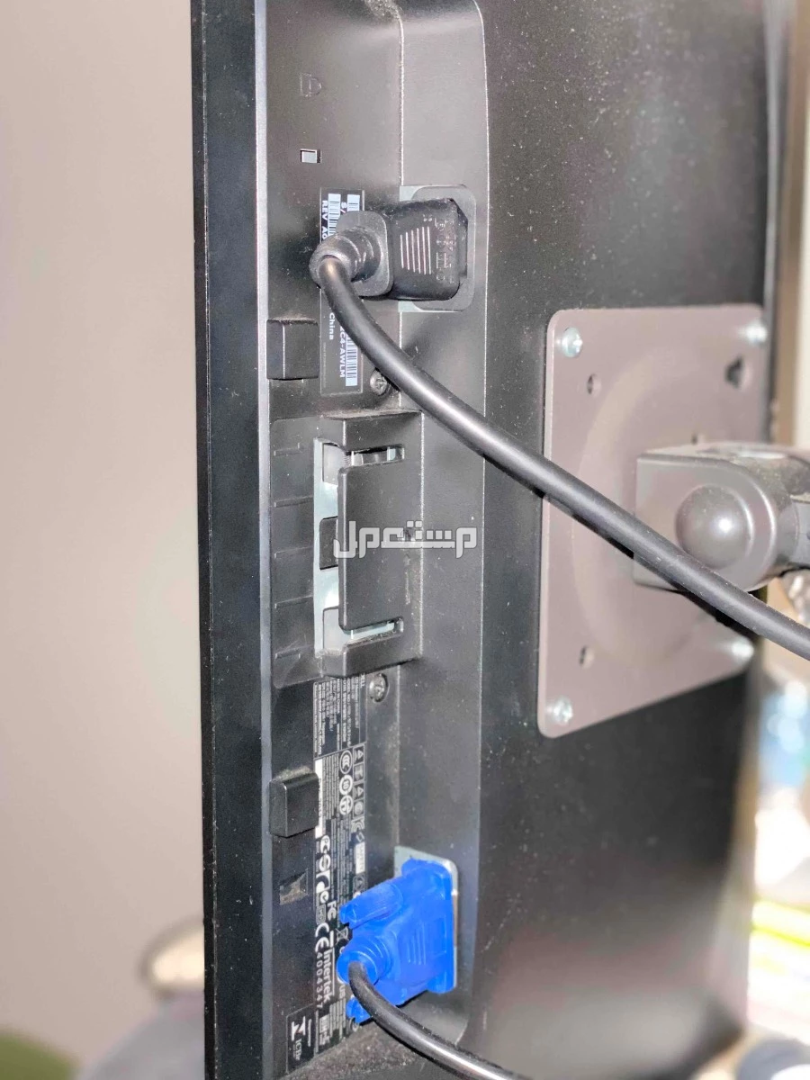 شاشة قيمنق 22 بوصة للبيع ( اقبل بالبدل ) في جدة بسعر 100 ريال سعودي