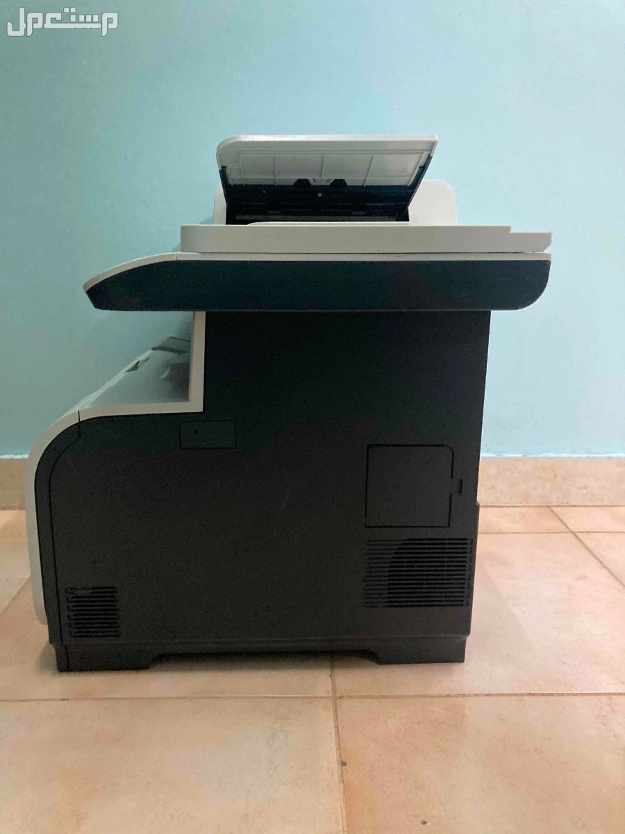 طابعة ليزر ملونة مع نسخ وسكانر وحبر ممتلئ