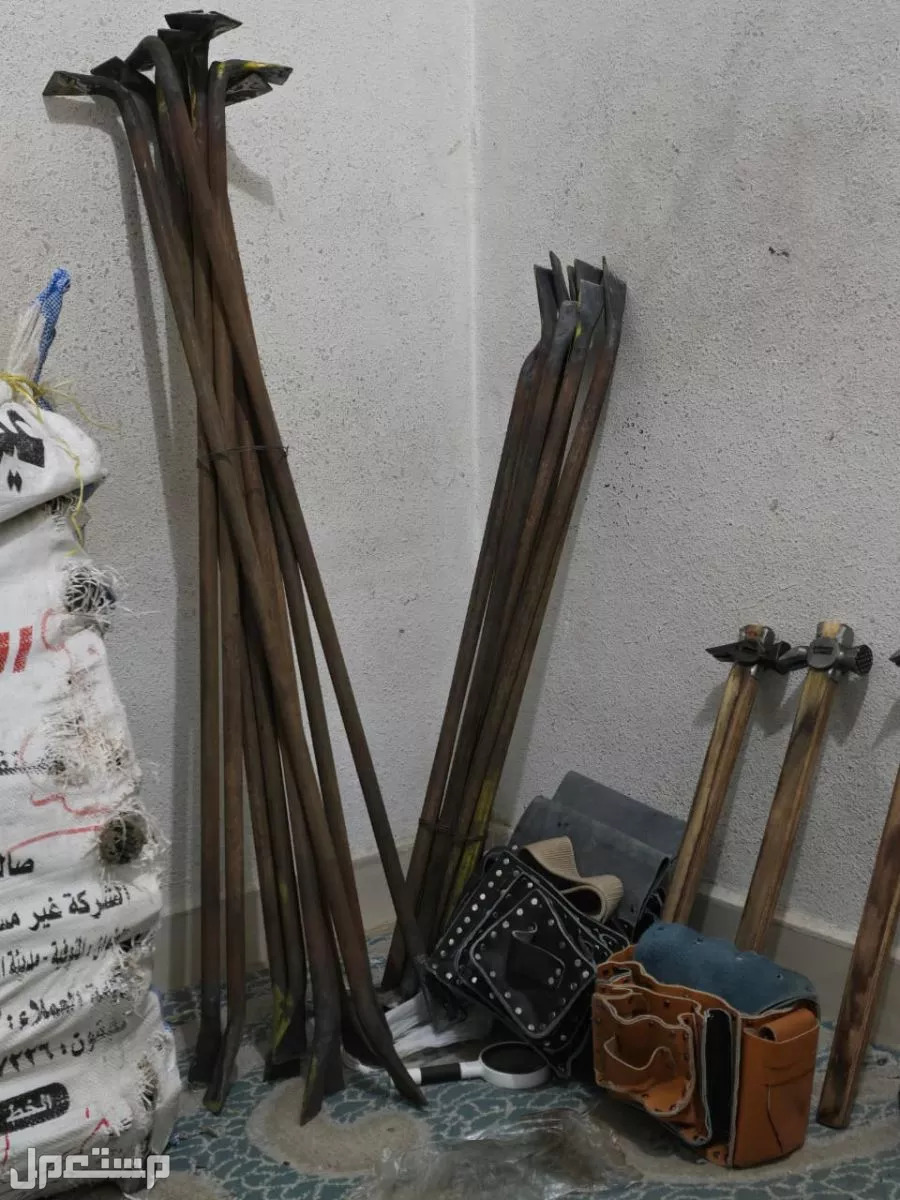 كل ما هو جديد في عالم المعمار شواكيش خرايط منشار يدوي وعتل فك وباقل الاسعار بفضل الله وعلي الله نستعين في الأحساء بسعر 40 ريال سعودي