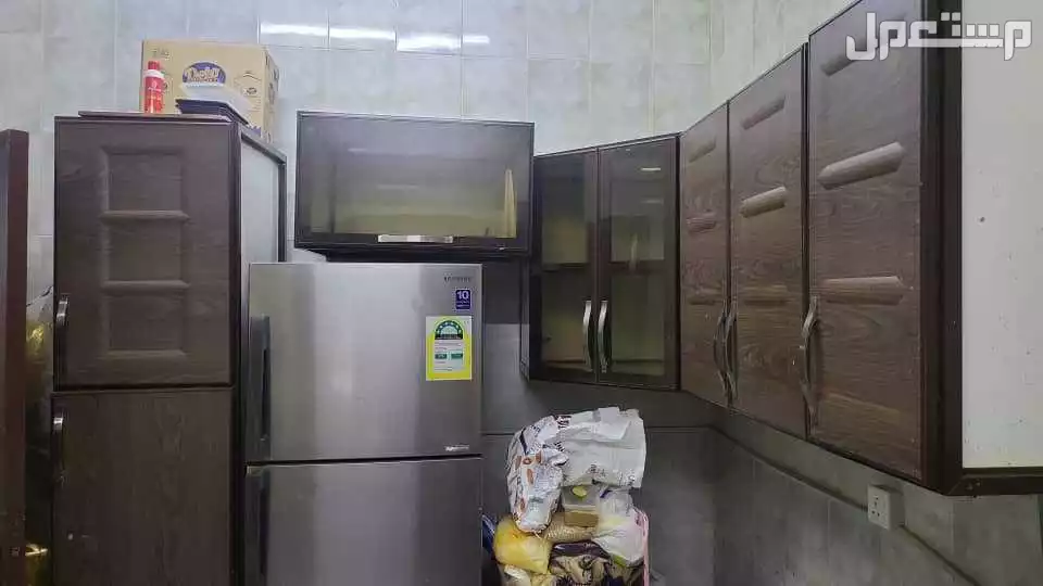 شراء اثاث مستعمل  في الرياض بسعر ألف ريال سعودي