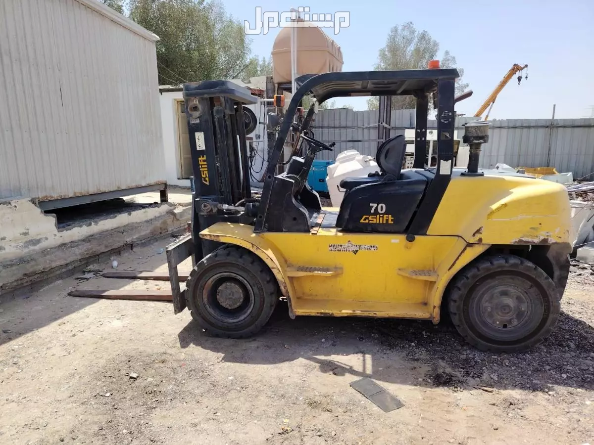 رافعه شوكيه 7طن للايجار بطاقه جمروكيه موديل حديث في الرياض بسعر 500 ريال سعودي