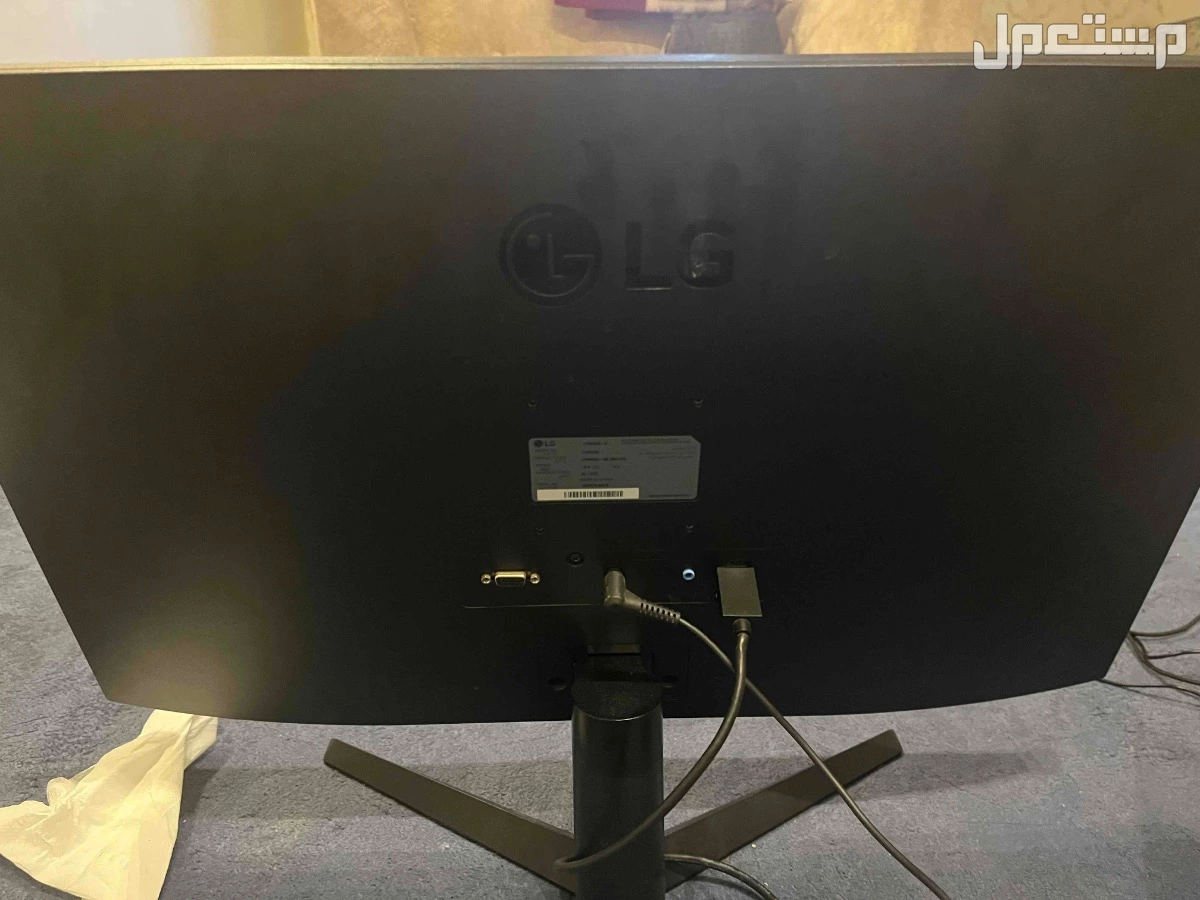 شاشه نظيفه قيمنق في الرياض بسعر 1 ريال سعودي