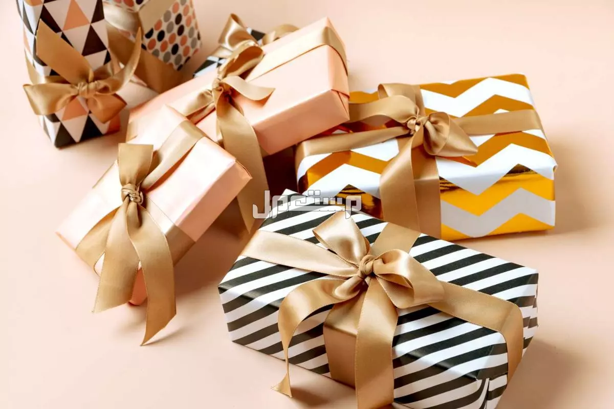 عبارات تكتب على الهدايا.. خلّي هديتك تحكي عنك! عبارات تكتب على الهدايا للعروس