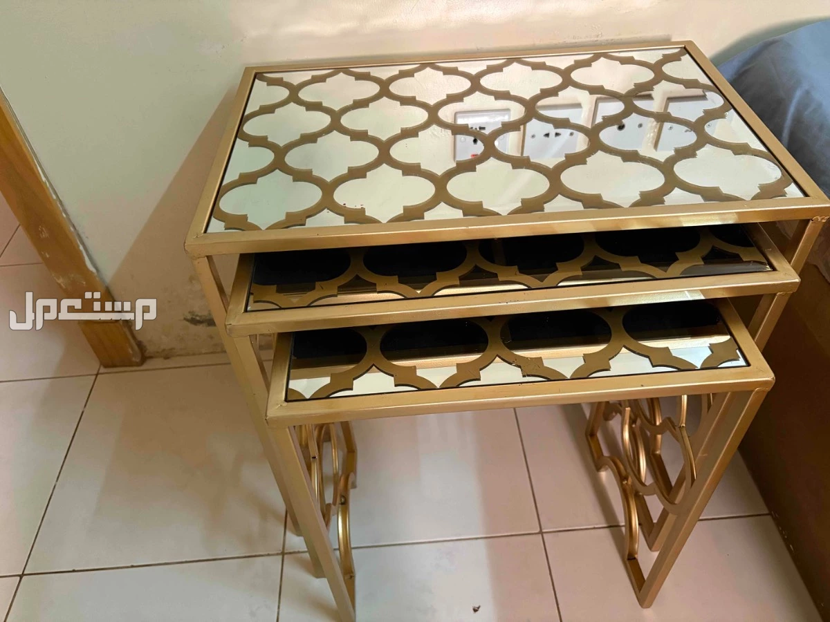 شرق الرياض المنار حي القنفذه اثاث متفرق للبيع بحالة جيده السعر لاعلى سوم